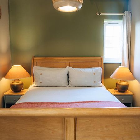 The Hideaway - Stratford Upon Avon - Central - Free Offstreet Parking - 2 Bedroom Luxury Apartment Екстер'єр фото