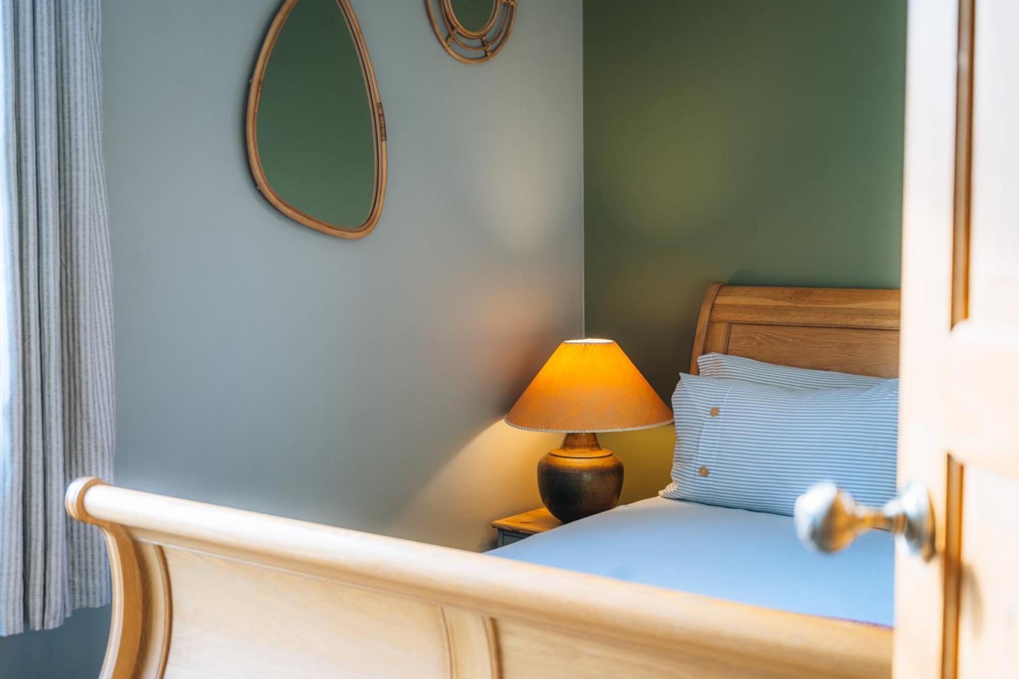The Hideaway - Stratford Upon Avon - Central - Free Offstreet Parking - 2 Bedroom Luxury Apartment Екстер'єр фото